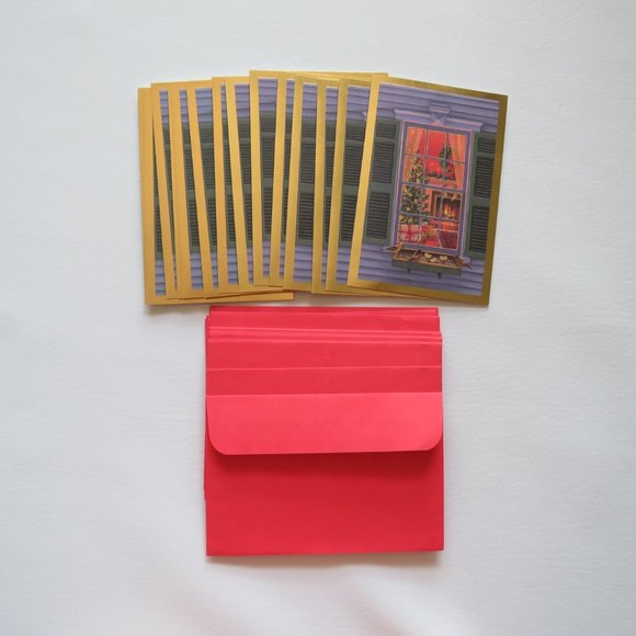 Carlton Cards Set of 14 Happy Christmas Cards with Self-Sealing Red Envelopes - Picture 5 of 10